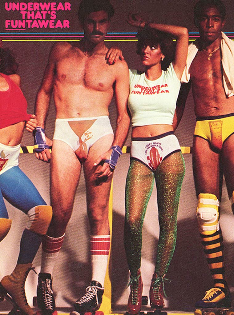 Смелая мода 70-х: мужчины в брюках-клеш и эластичных комбинезонах