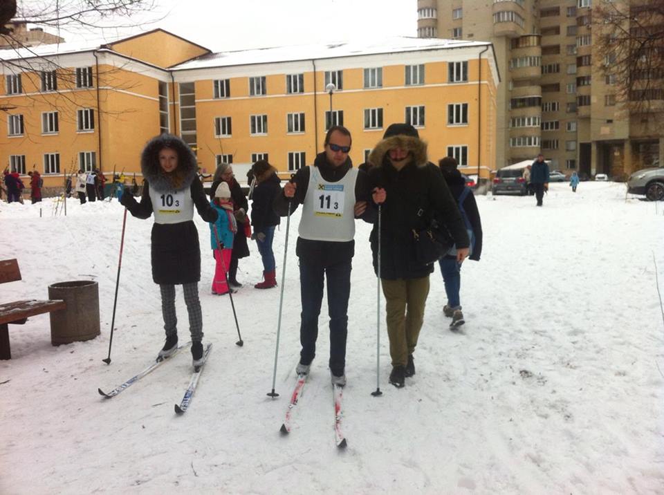 Как незрячие пробежались в лыжном марафоне в Киеве