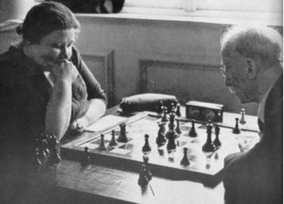 4 факта о женщинах в шахматах. Как ломать стереотипы в спорте