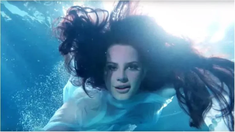 Lana Del Rey - Freak