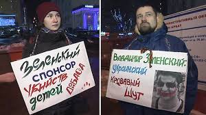 Премьера фильма с Зеленским спровоцировала скандал в России