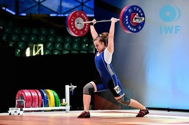 Украинка стала чемпионкой Европы по тяжелой атлетике