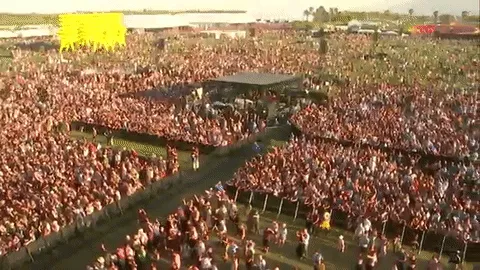 Как звезды отрываются на музыкальном фестивале Coachella 2016