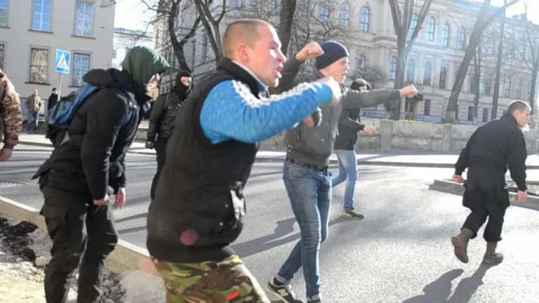 "В Пост главное не есть друг друга", - говорил когда-то Митрополит Владимир