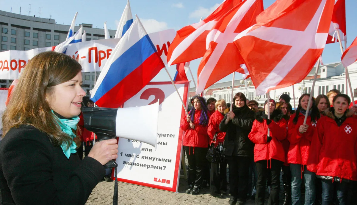 Маша на одном из митингов движения