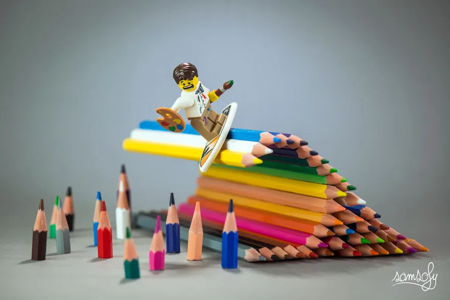 Фотограф создал Lego-миниатюры, ожидая рождения дочери