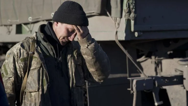 После войны солдатам предстоит сражаться еще и с внутренним врагом