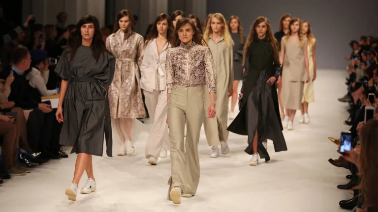 Коллекция DOMANOFF FW16-17