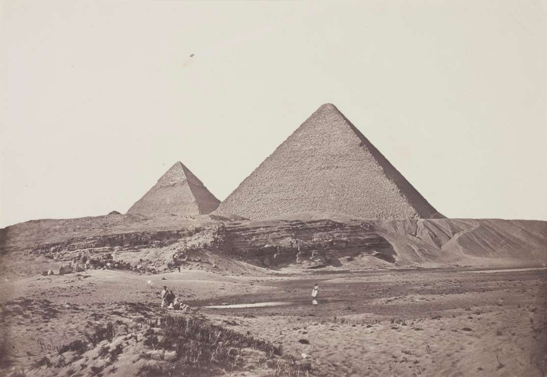 Пересматриваем архивы: как выглядели первые снимки в истории