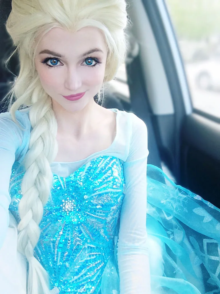 Девушка потратила $14 тысяч, чтобы почувствовать себя принцессой Disney