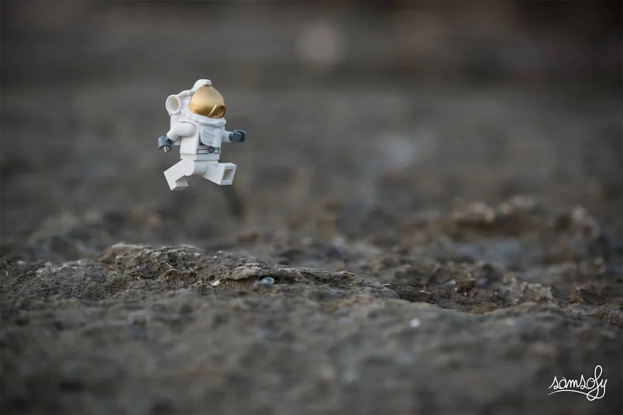 Фотограф создал Lego-миниатюры, ожидая рождения дочери