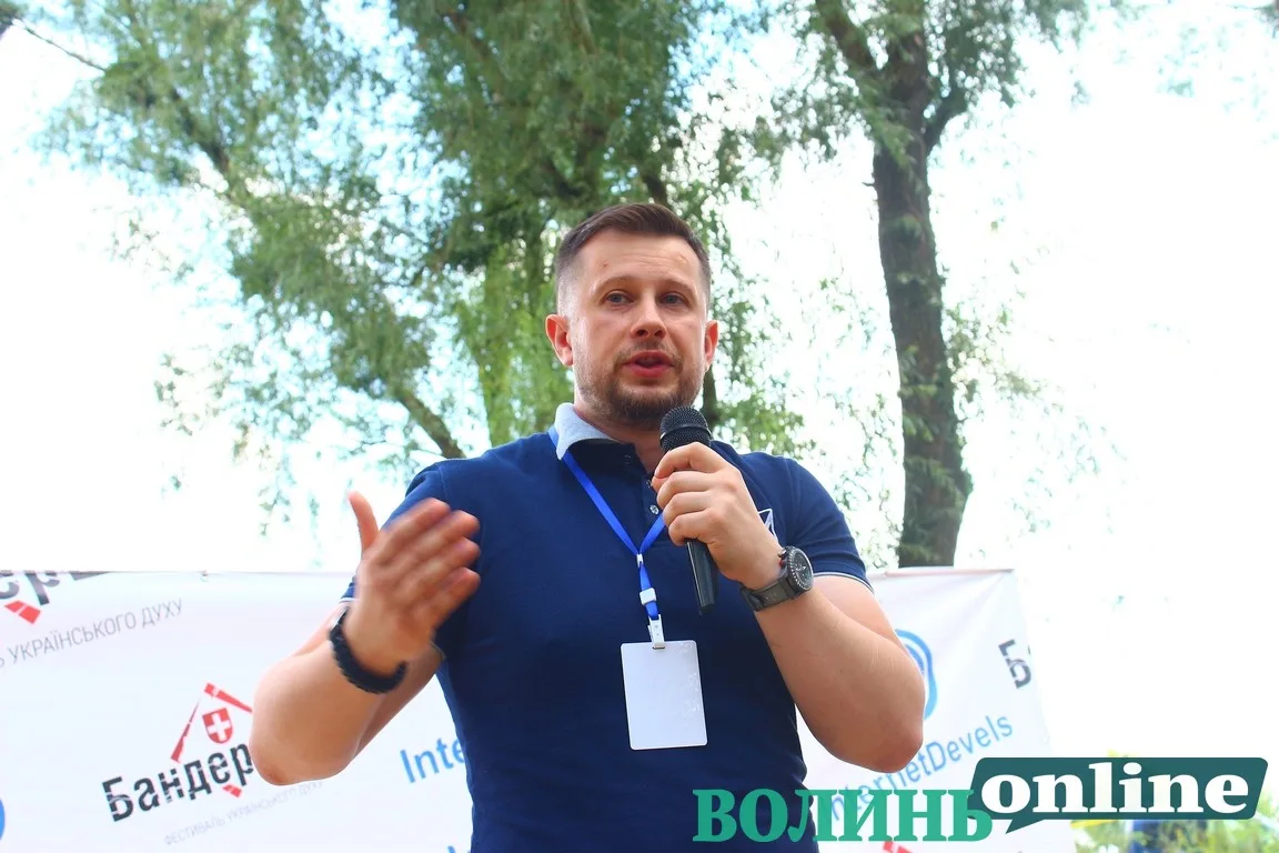 Свидетели конца. Запрет фестивалей равенства, избиение панков и святая вода