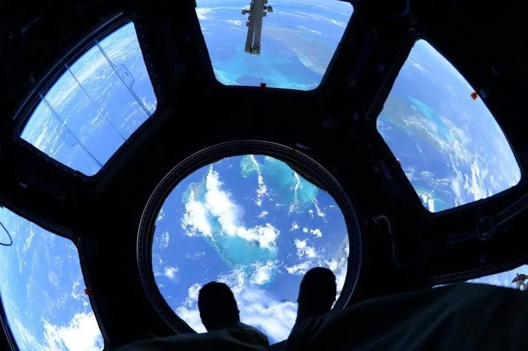 15 лучших фотографий астронавта NASA за год жизни в космосе