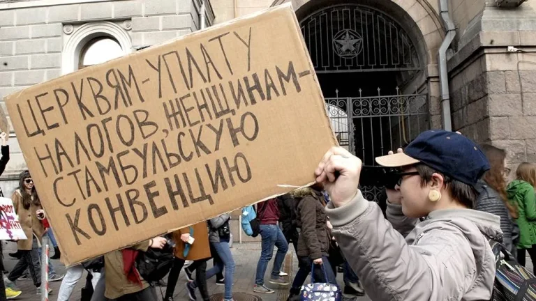 Ратифікація Стамбульської конвенції дуже важлива для захисту жінок від домашнього насилля