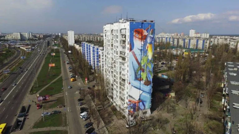 И сразу жить стало веселей