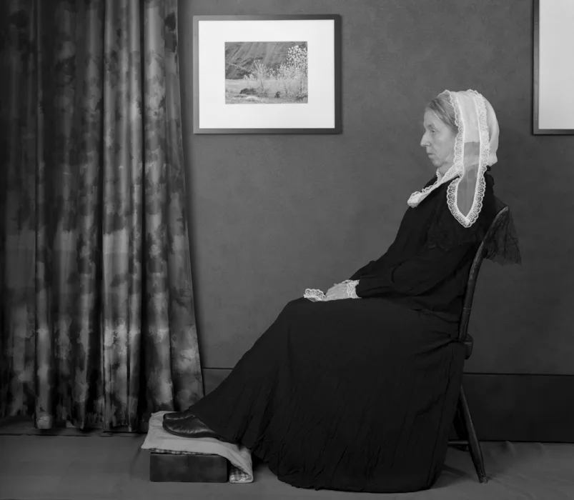 65-летняя фотограф заставила смотреть на свое тело