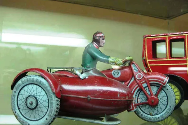 museum2.jpg
