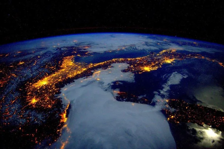 15 лучших фотографий астронавта NASA за год жизни в космосе
