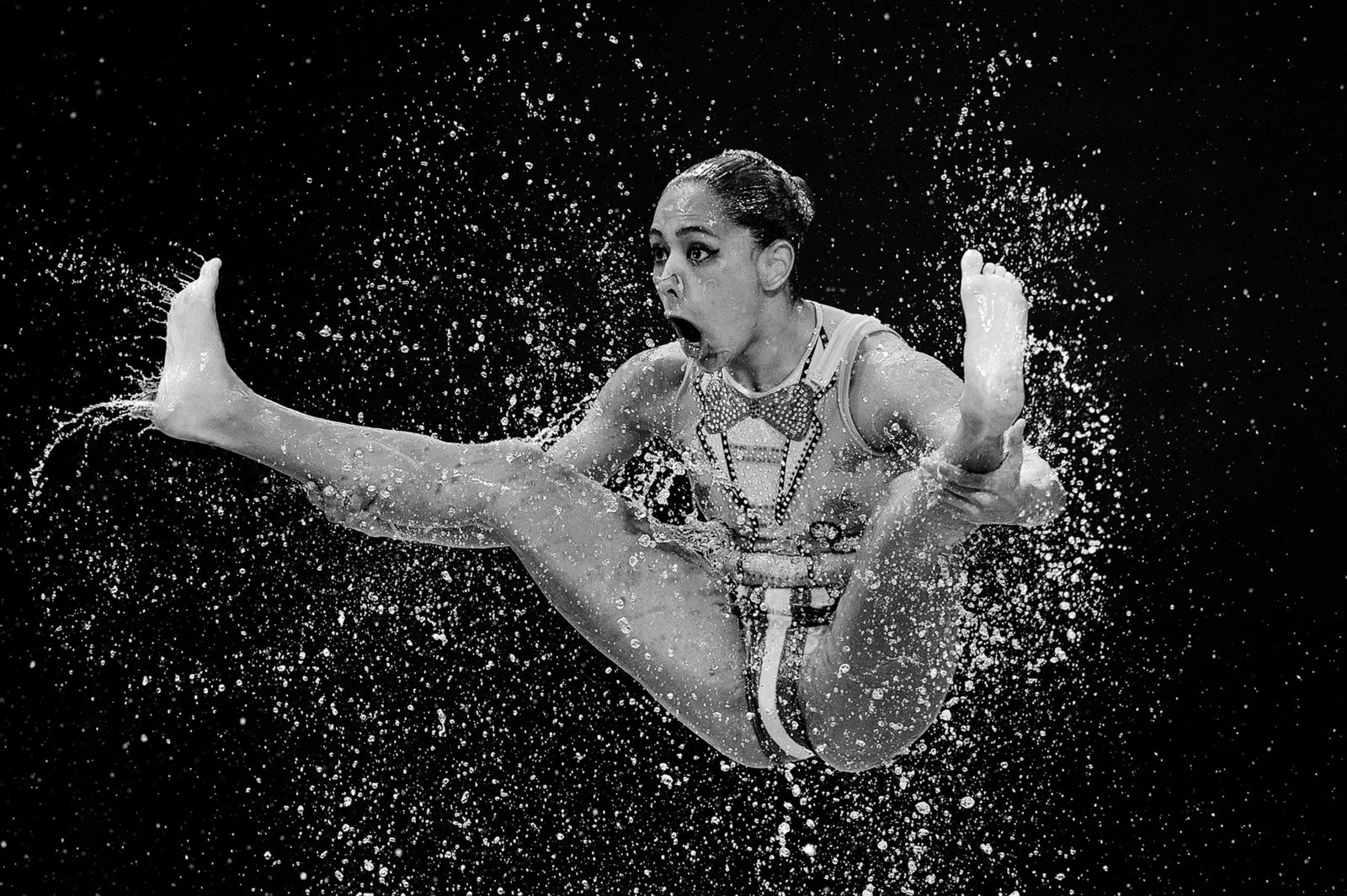 Мускулистые мужчины и буддийская академия: шорт-лист Sony World Photography Awards