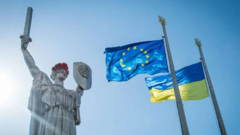 Чемодан, вокзал, Европа!