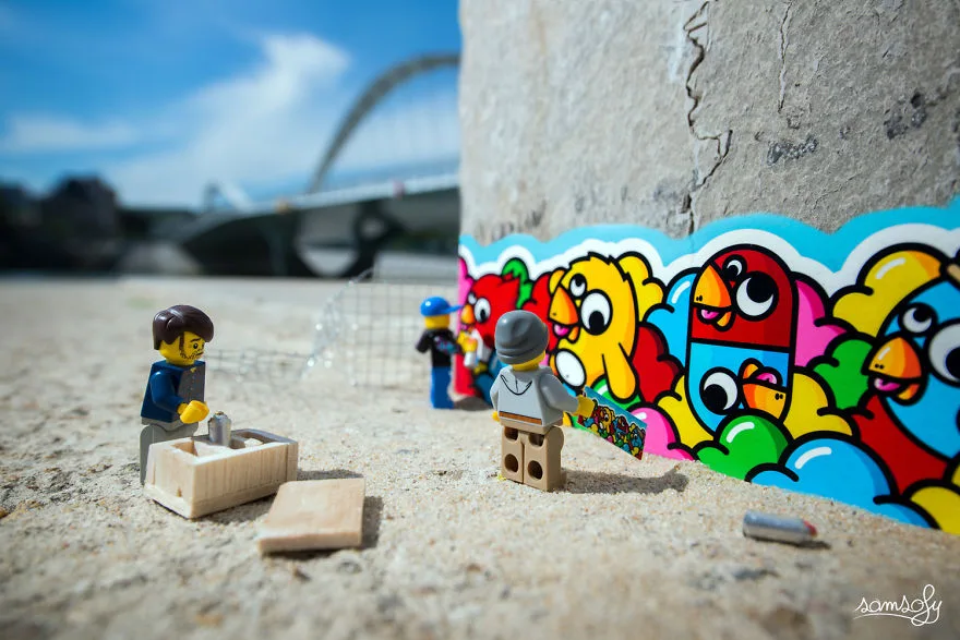 Фотограф создал Lego-миниатюры, ожидая рождения дочери
