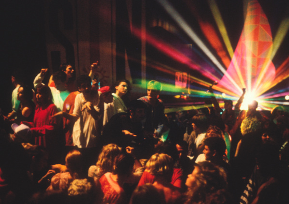 https://thump-images.vice.com/images/articles/meta/2015/1/27/luke-bainsbridge-acid-house-1422359077169.jpg